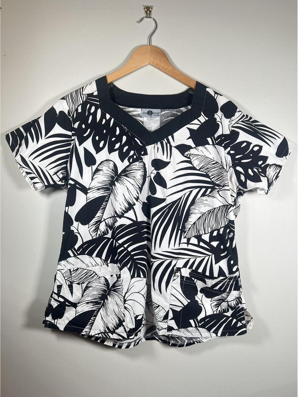 Sea Grape Scrub Top Women's XL